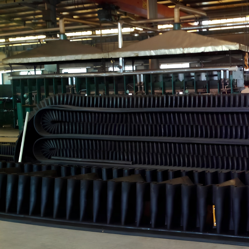 Corrugated sidewall conveyor belt overview